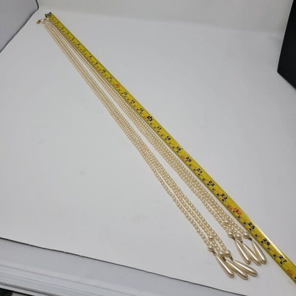 Vintage Signed Liz Claiborne Multi Strand Faux Pearl Tassel Lariat Necklace - Picture 7 of 14